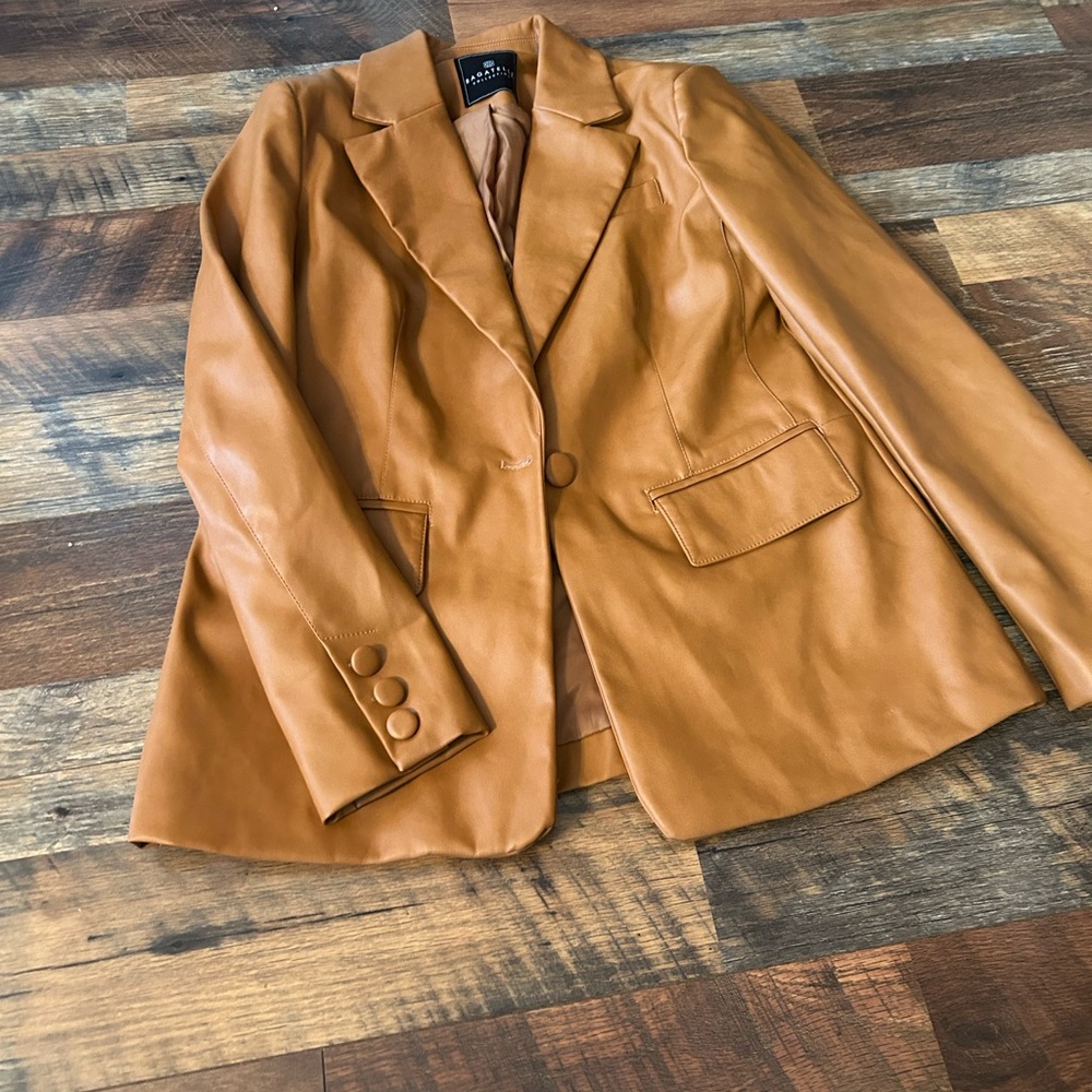 Bagatelle Tan  Blazer NWT - Picture 3 of 10